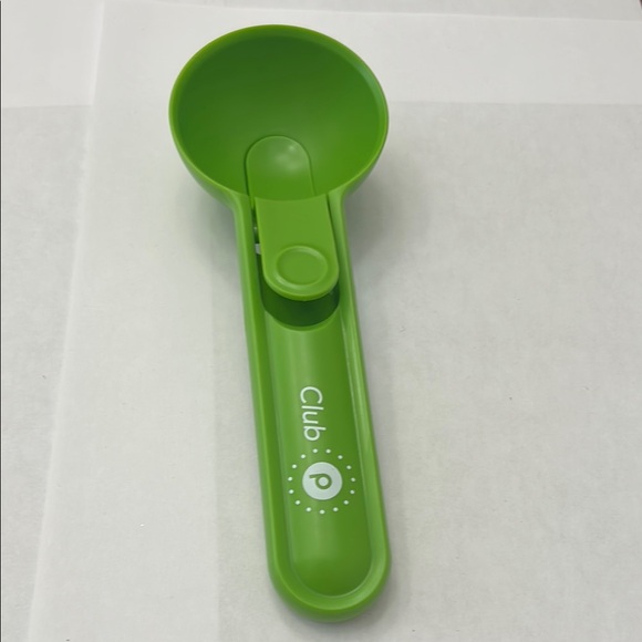Publix Green Plastic Ice Cream Scoop - NWOT - Picture 1 of 1